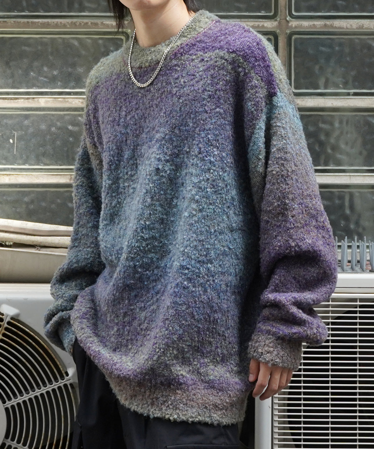 レトロライク ビッグシルエット グラデーションブークレ ボリューム プルオーバーニット