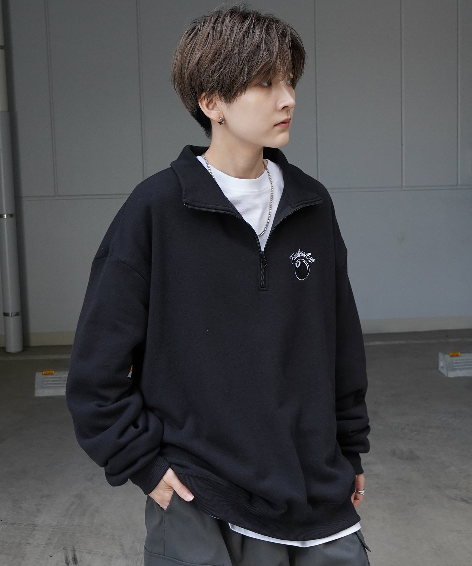 ビリヤード/ダイス ワンポイント刺繍ロゴ ビッグシルエット 裏起毛プルオーバーハーフジップスウェット