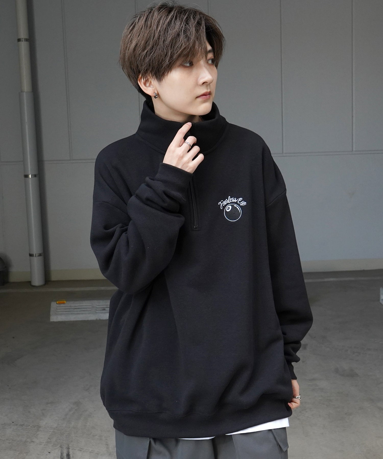 ビリヤード/ダイス ワンポイント刺繍ロゴ ビッグシルエット 裏起毛プルオーバーハーフジップスウェット