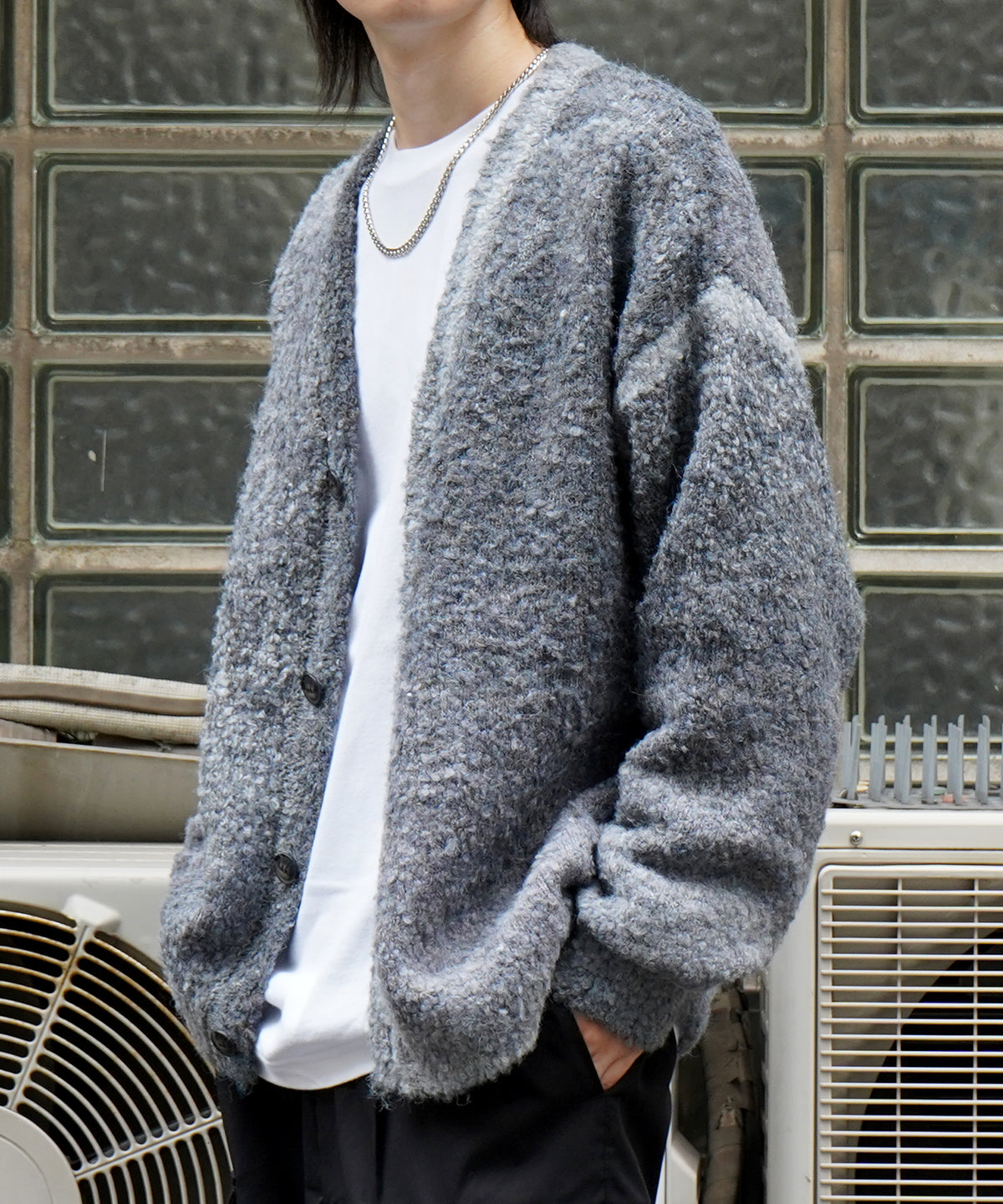 レトロライク ビッグシルエット グラデーションブークレ ボリューム ニットカーディガン