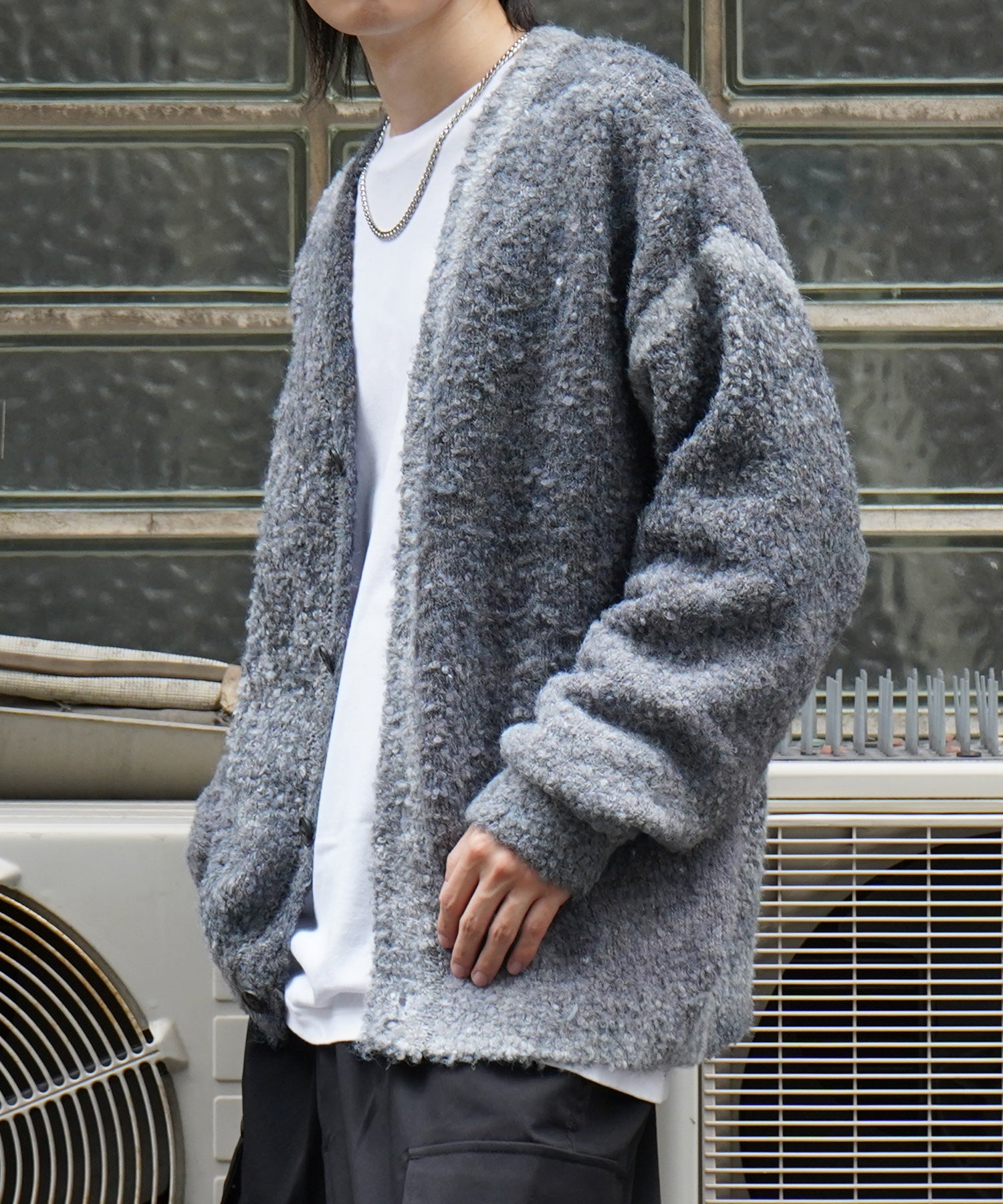 レトロライク ビッグシルエット グラデーションブークレ ボリューム ニットカーディガン