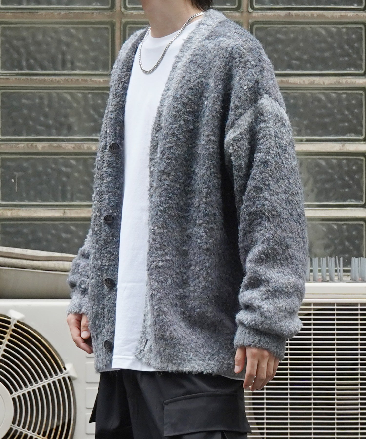 レトロライク ビッグシルエット グラデーションブークレ ボリューム ニットカーディガン