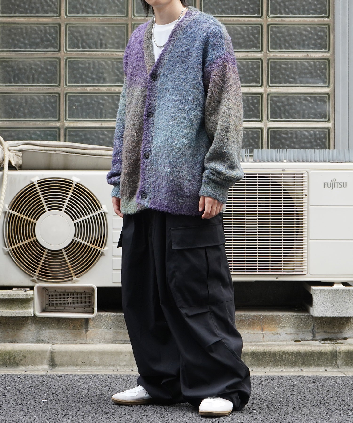 レトロライク ビッグシルエット グラデーションブークレ ボリューム ニットカーディガン