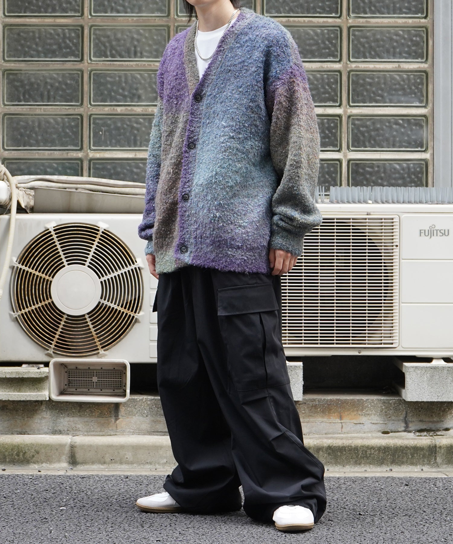 レトロライク ビッグシルエット グラデーションブークレ ボリューム ニットカーディガン