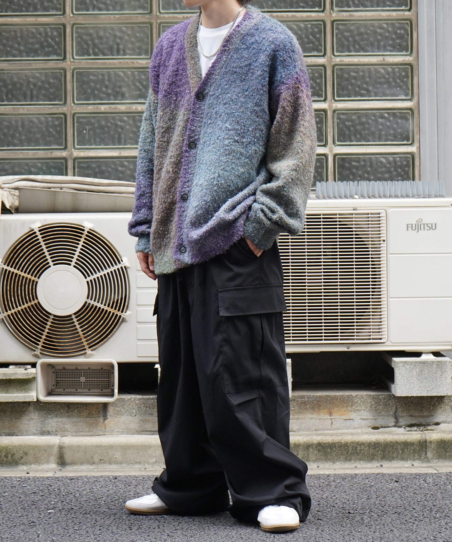 レトロライク ビッグシルエット グラデーションブークレ ボリューム ニットカーディガン