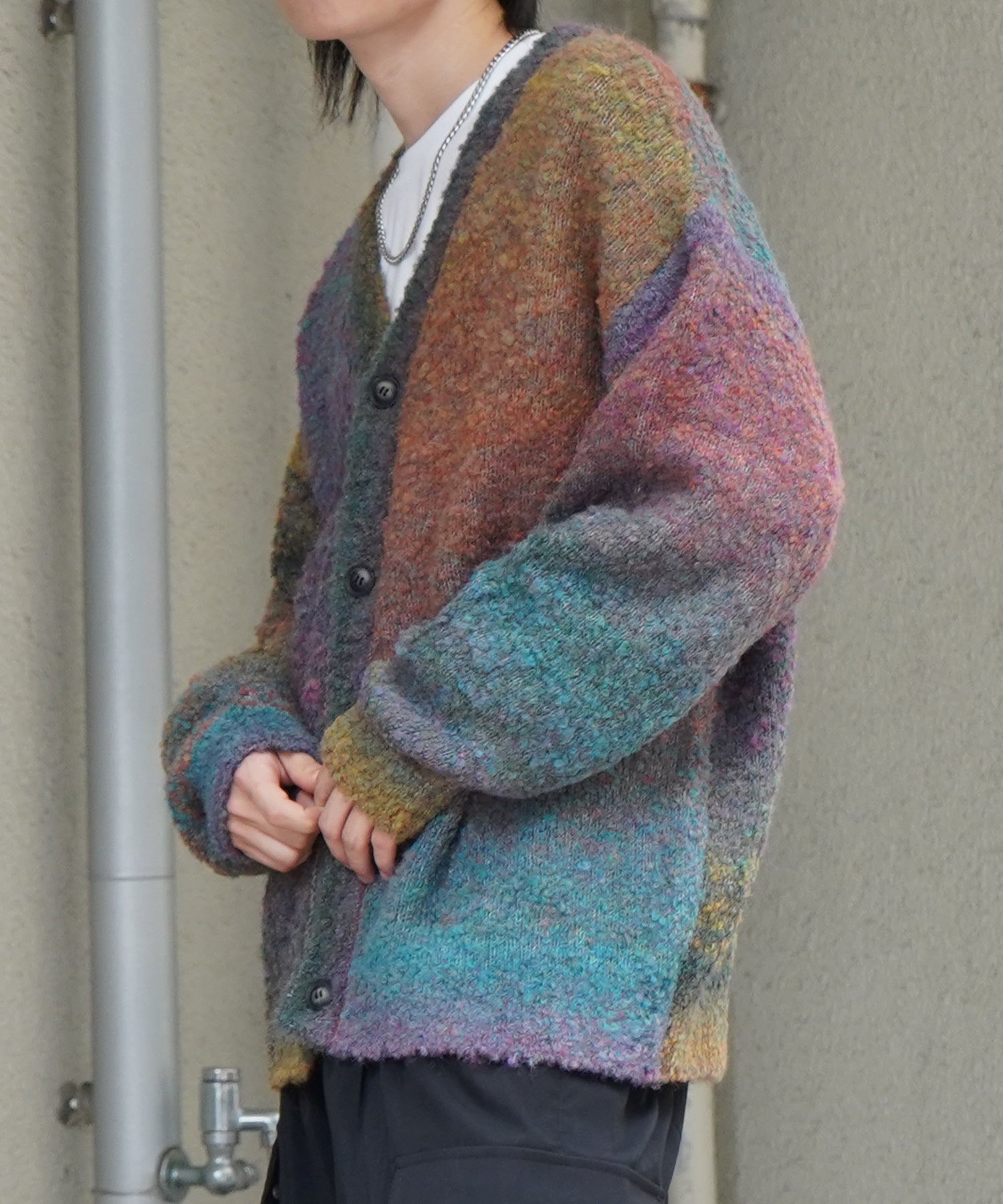 レトロライク ビッグシルエット グラデーションブークレ ボリューム ニットカーディガン