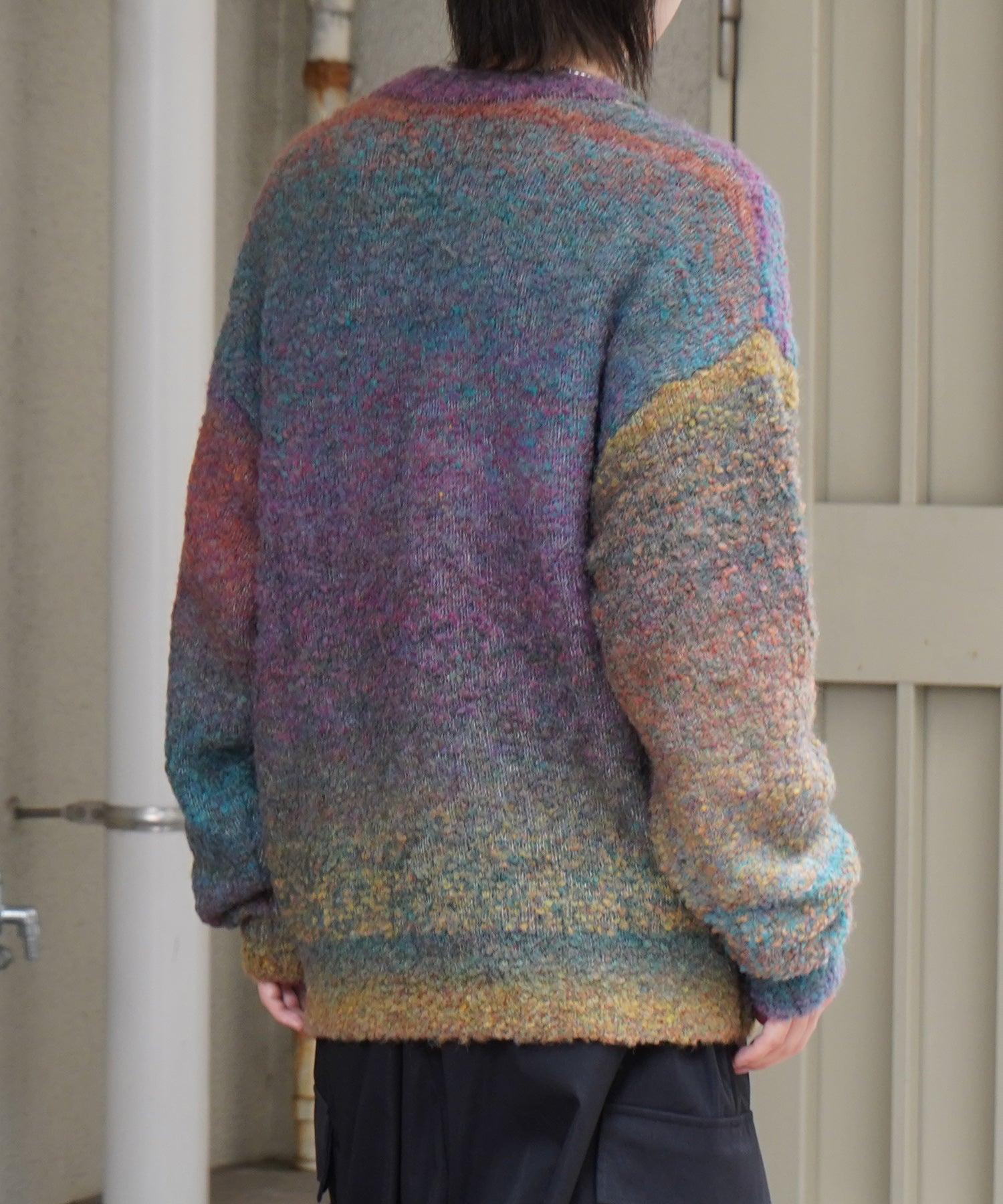 レトロライク ビッグシルエット グラデーションブークレ ボリューム ニットカーディガン