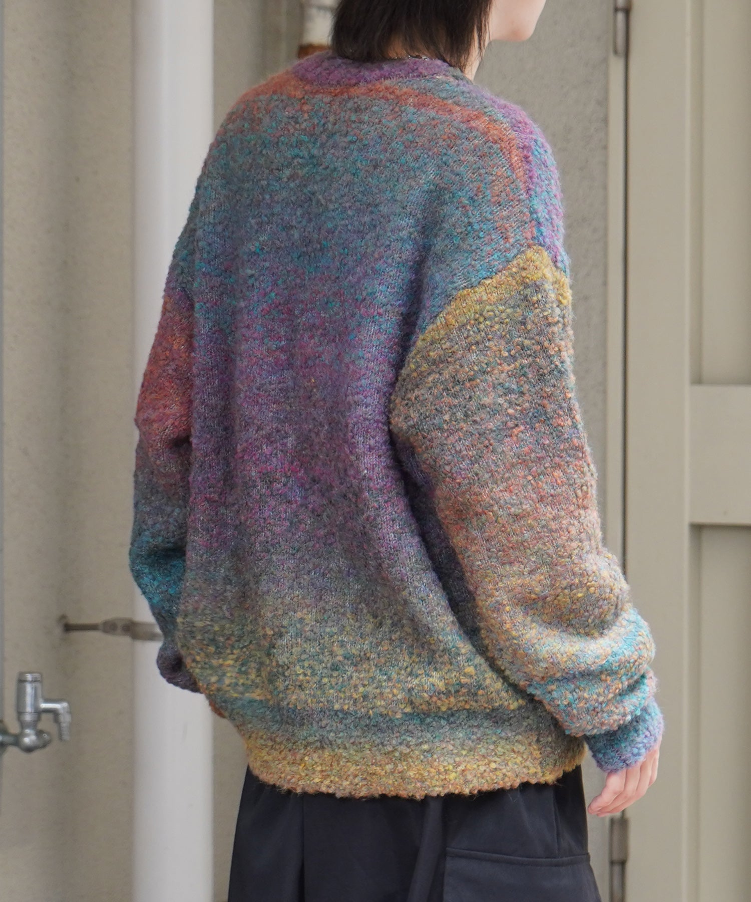 レトロライク ビッグシルエット グラデーションブークレ ボリューム ニットカーディガン