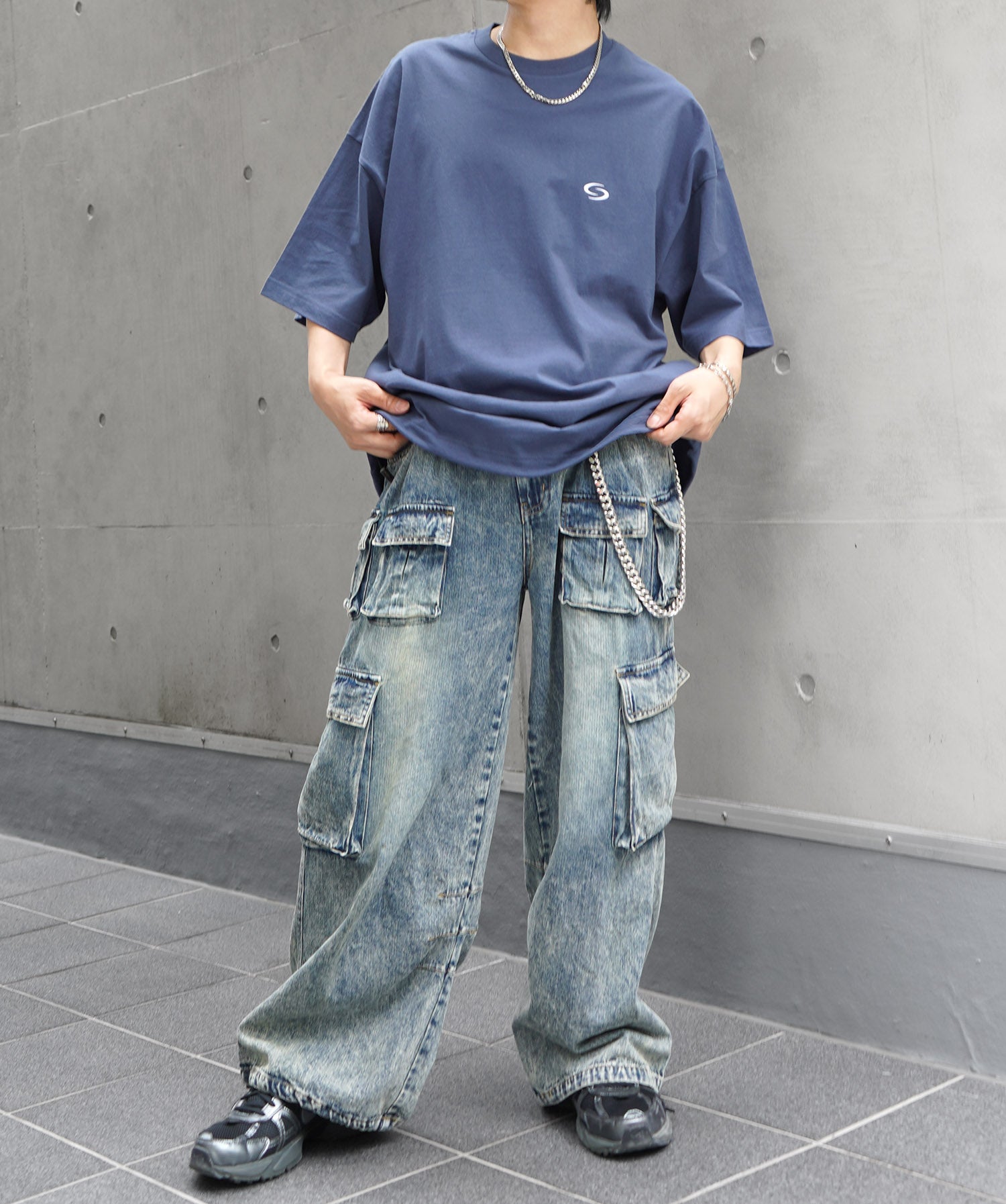 25SS ビッグシルエット ワンポイント刺繍 裾ドローコード Tシャツ