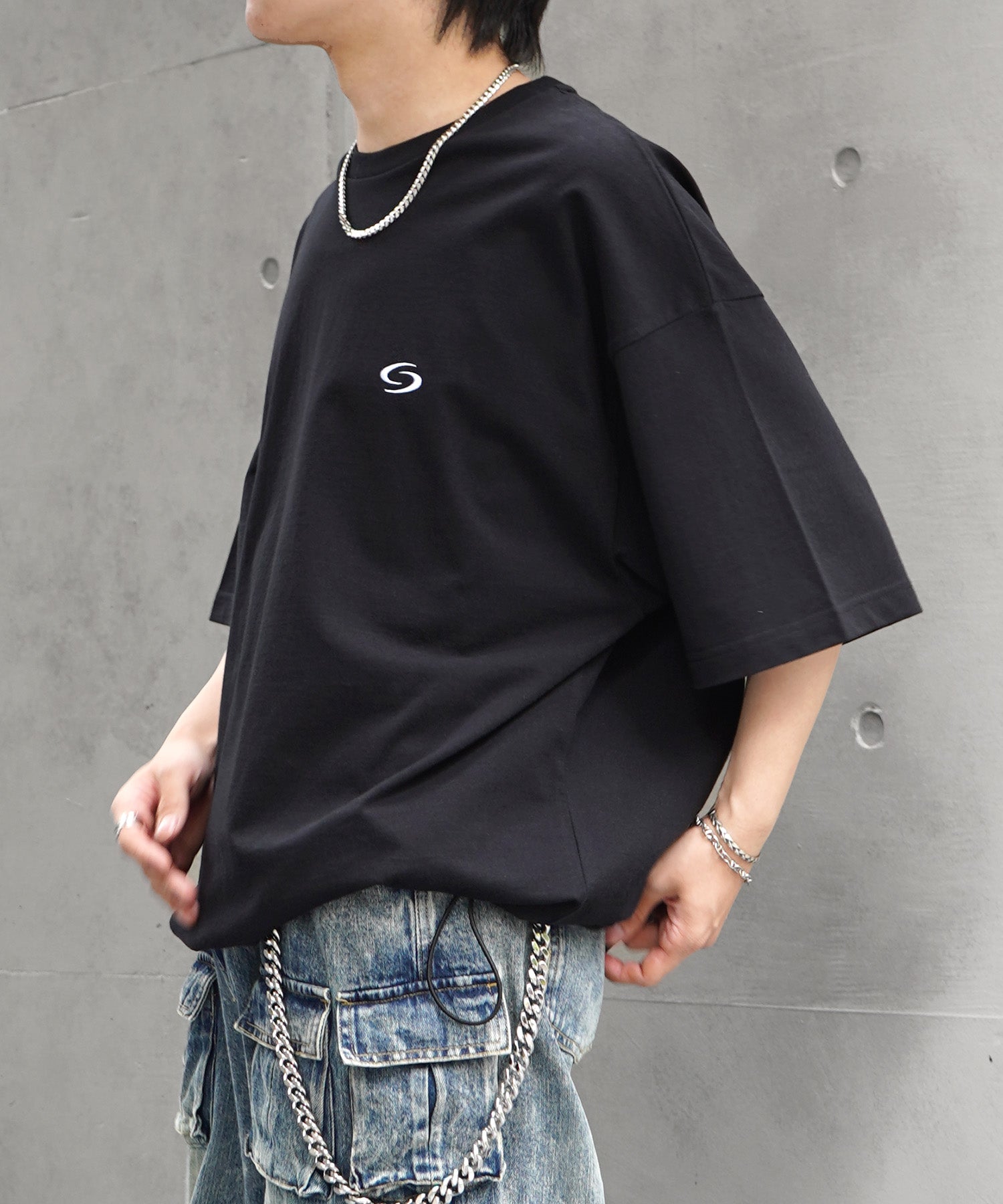 25SS ビッグシルエット ワンポイント刺繍 裾ドローコード Tシャツ