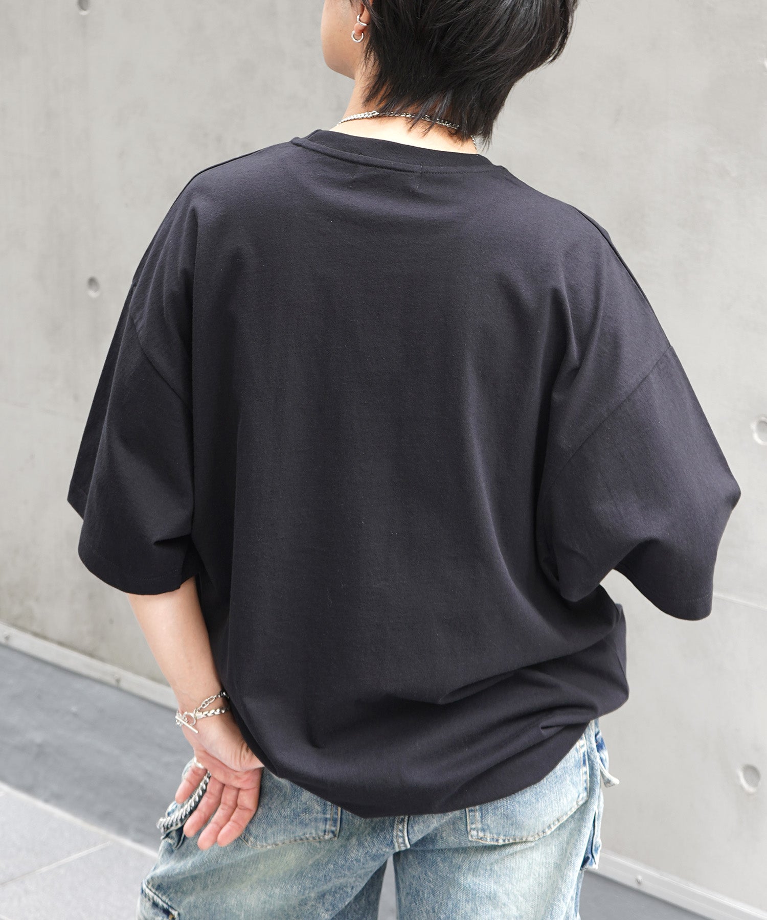 25SS ビッグシルエット ワンポイント刺繍 裾ドローコード Tシャツ