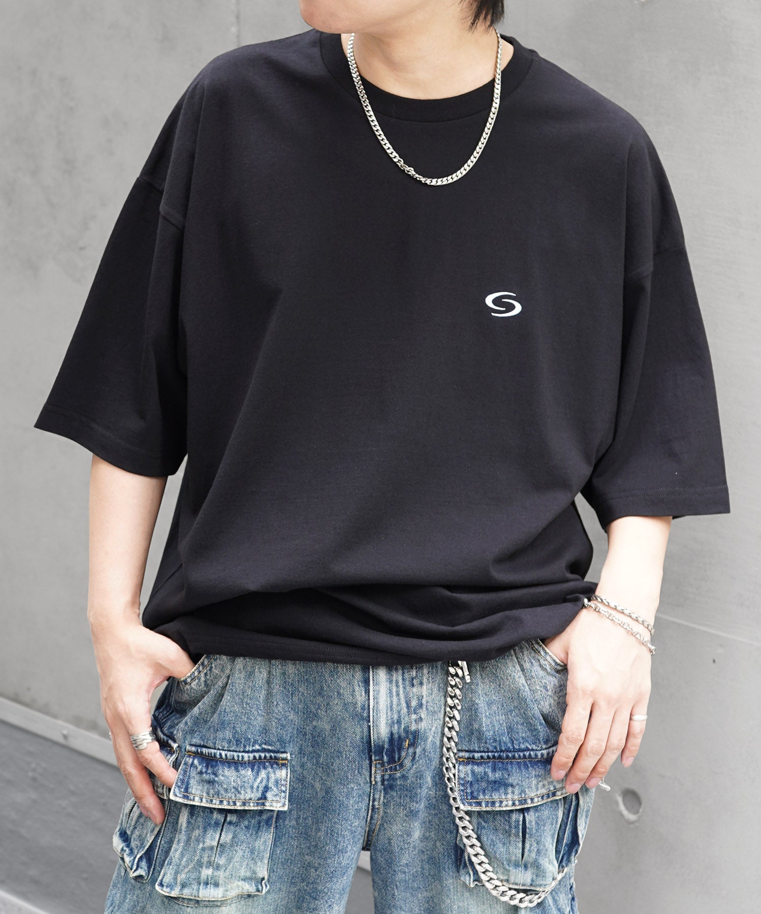 25SS ビッグシルエット ワンポイント刺繍 裾ドローコード Tシャツ