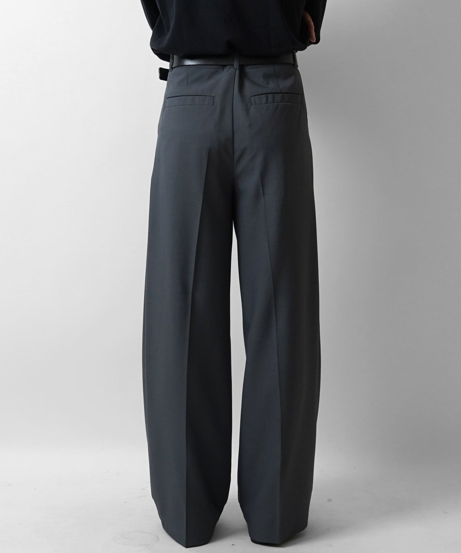 25SS ツイル タック ワイドストレートスラックスパンツ