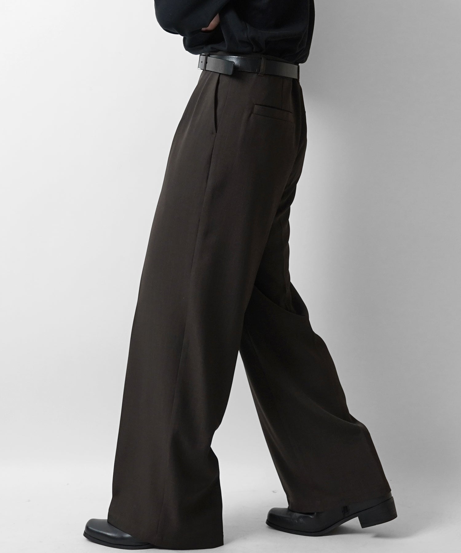 25SS ツイル タック ワイドストレートスラックスパンツ