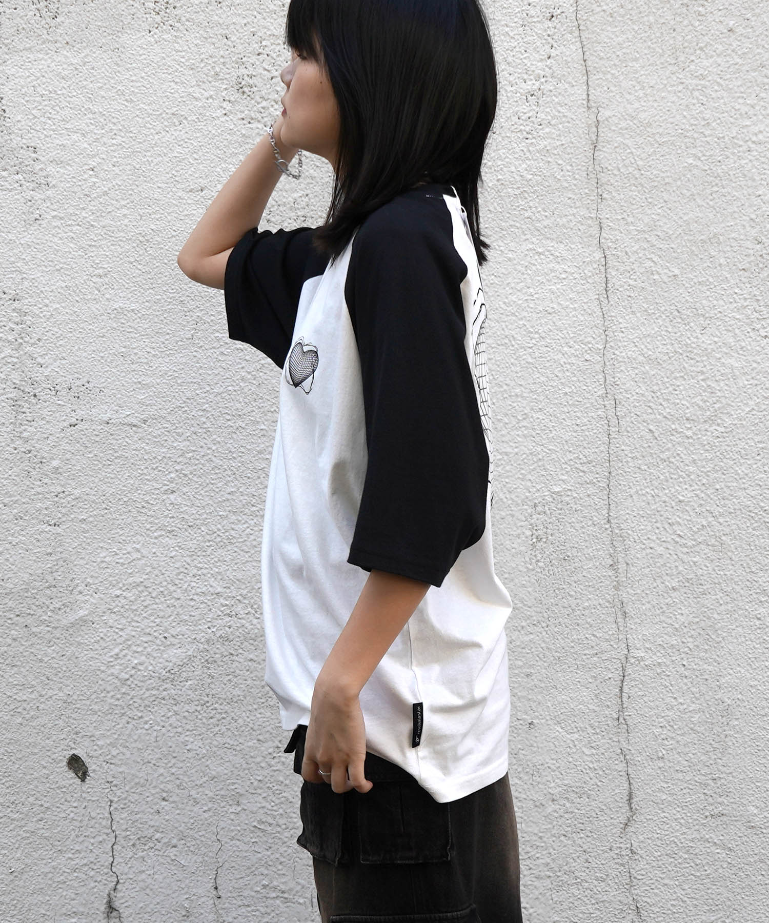 25SS 韓国ストリート ハート グランジロゴ Y2K ビッグシルエット半袖Tシャツ