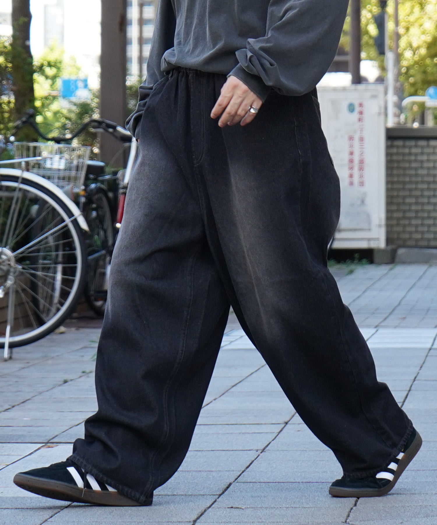 ヴィンテージメイク レトロライク カラーデニム イージーワイドパンツ