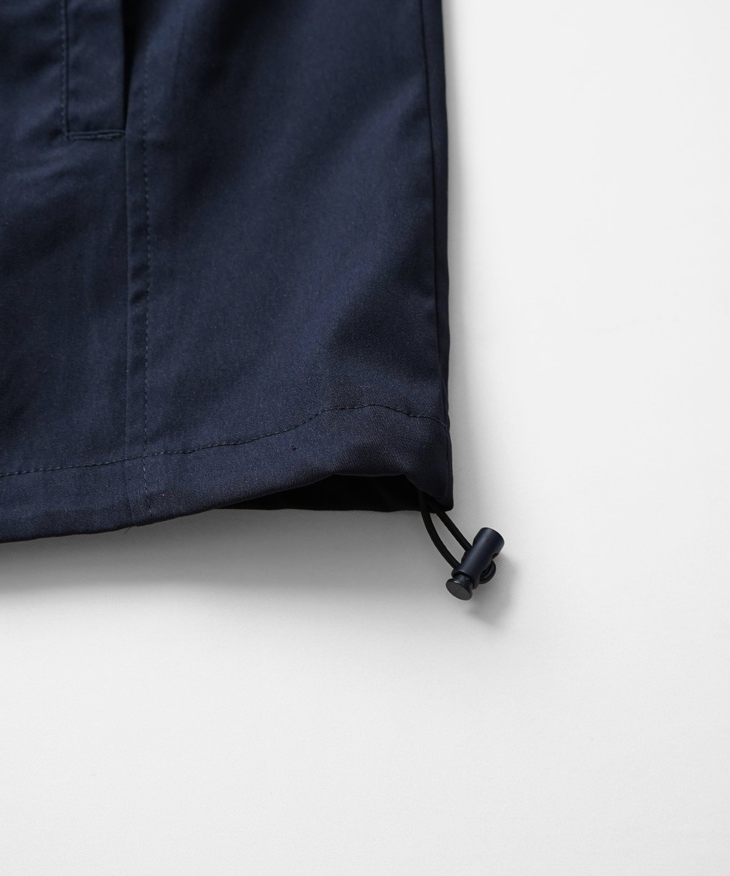 セットアップ対応 スタンドネック 裾ひもドロスト フルジップナイロンテックベスト