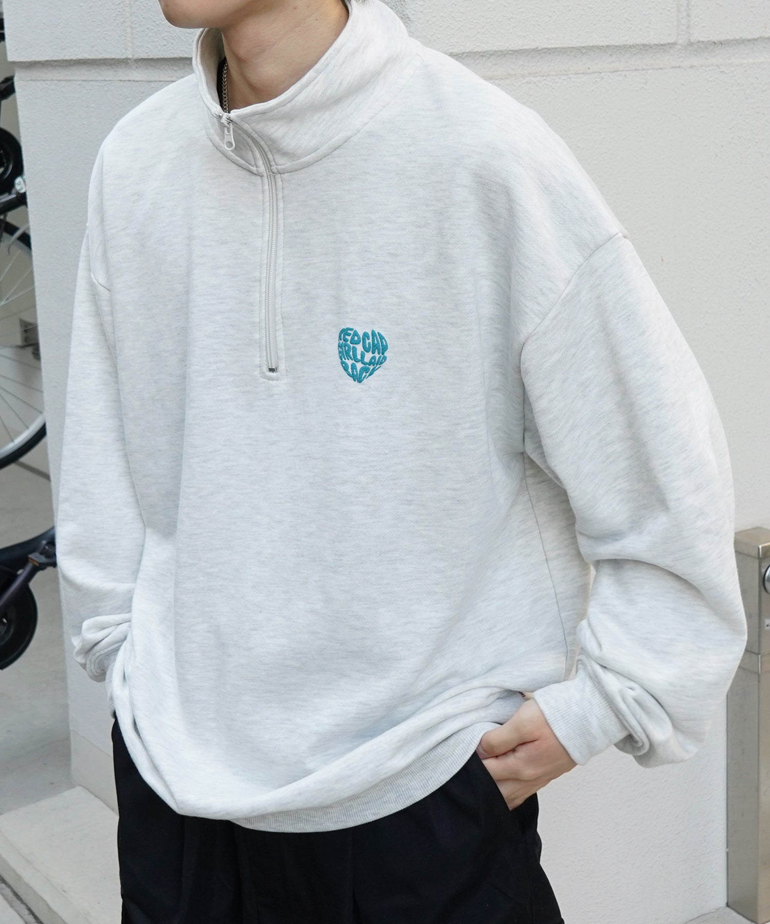 【RED CAP GIRL】24SS ビッグシルエット バックプリント ハーフジッププルオーバースウェット