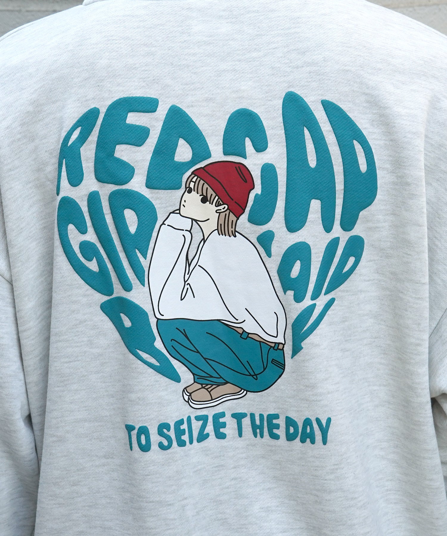【RED CAP GIRL】24SS ビッグシルエット バックプリント ハーフジッププルオーバースウェット