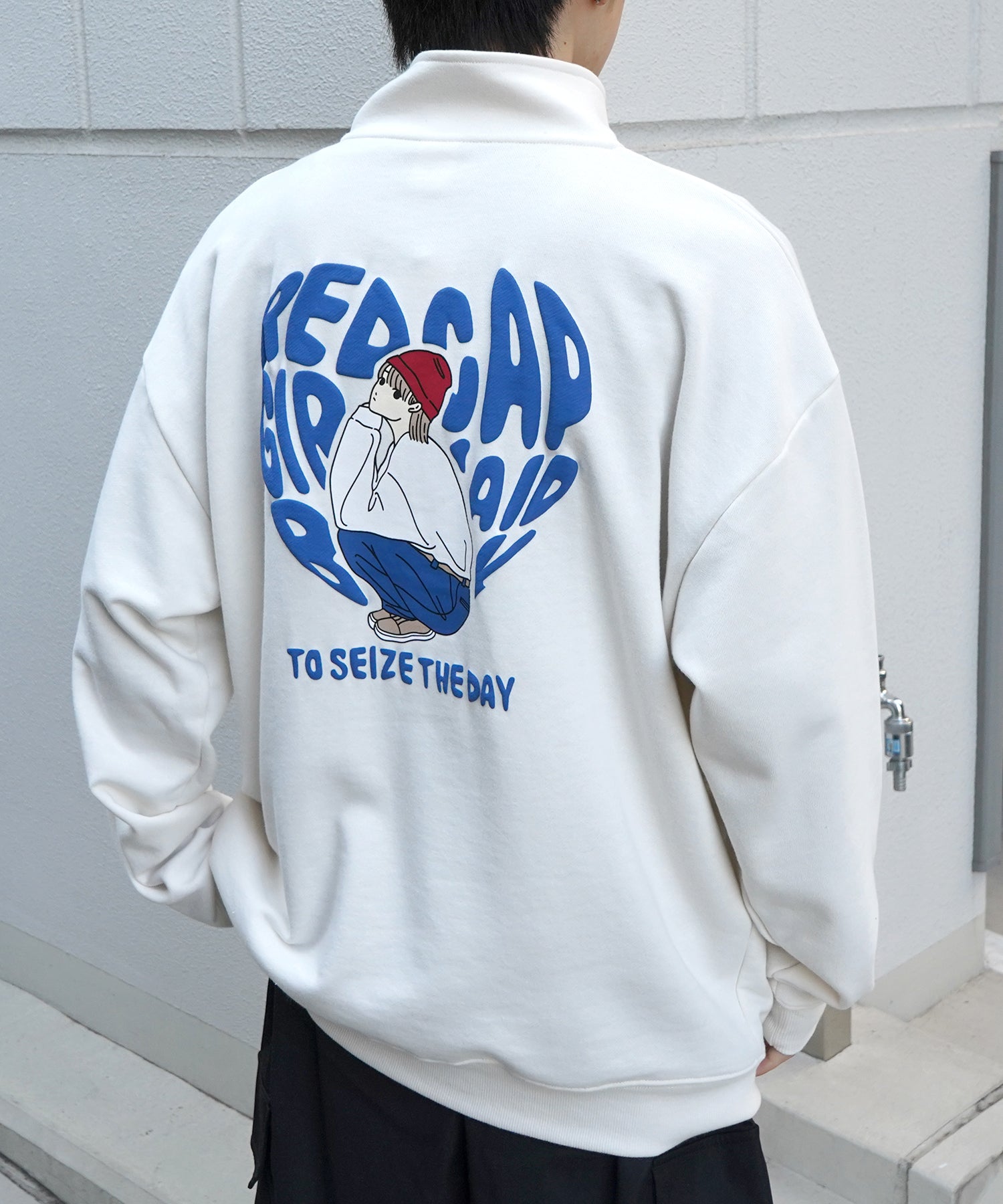 【RED CAP GIRL】24SS ビッグシルエット バックプリント ハーフジッププルオーバースウェット