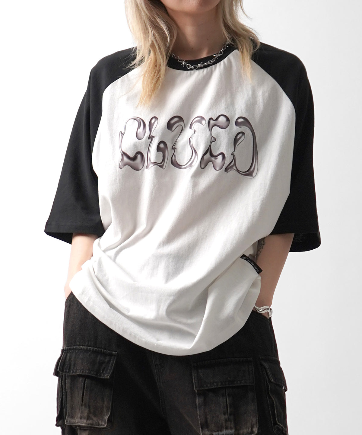 25SS 韓国ストリート メタル文字 グランジロゴ Y2K ビッグシルエット半袖Tシャツ