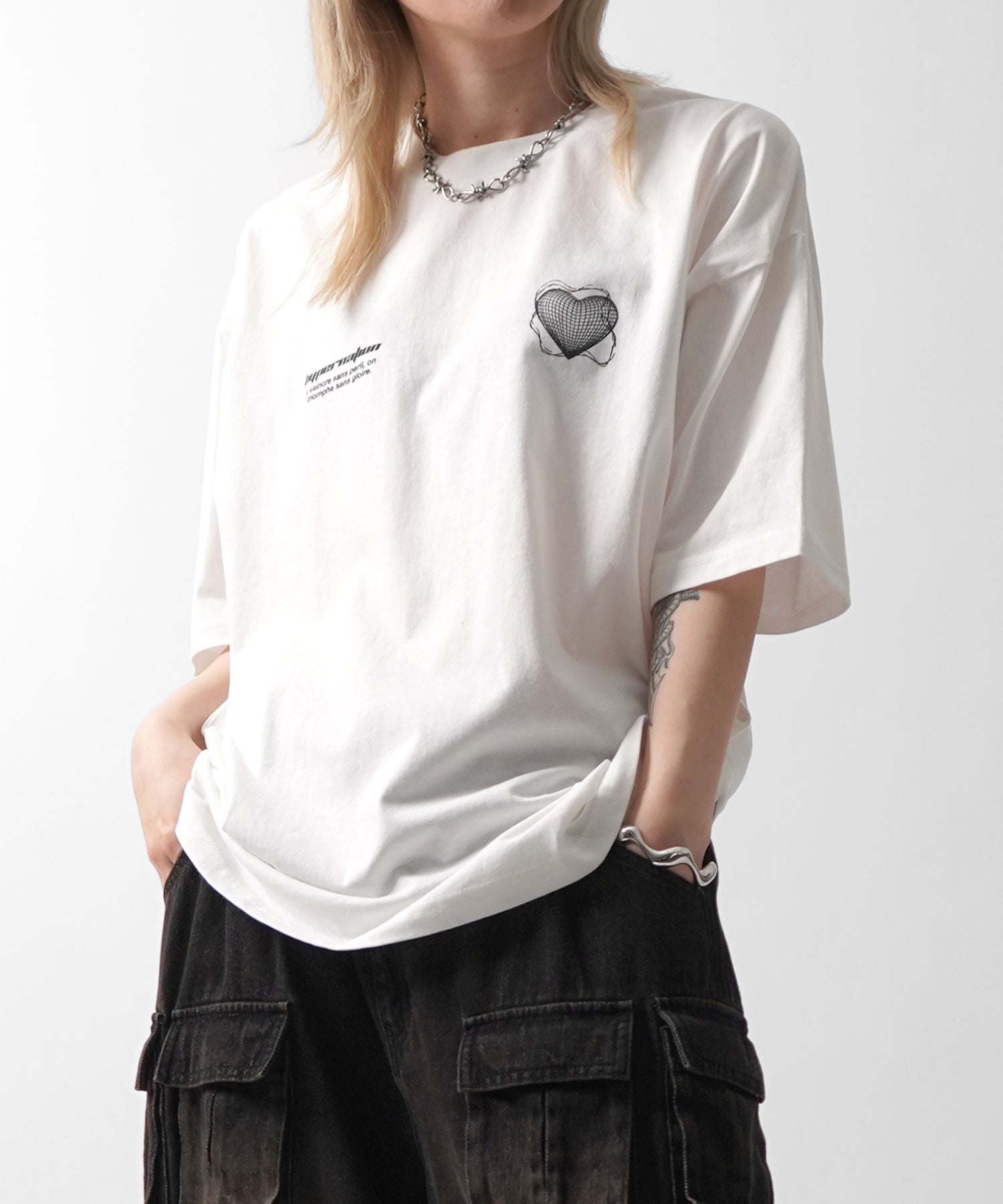 25SS 韓国ストリート ハート グランジロゴ Y2K ビッグシルエット半袖Tシャツ