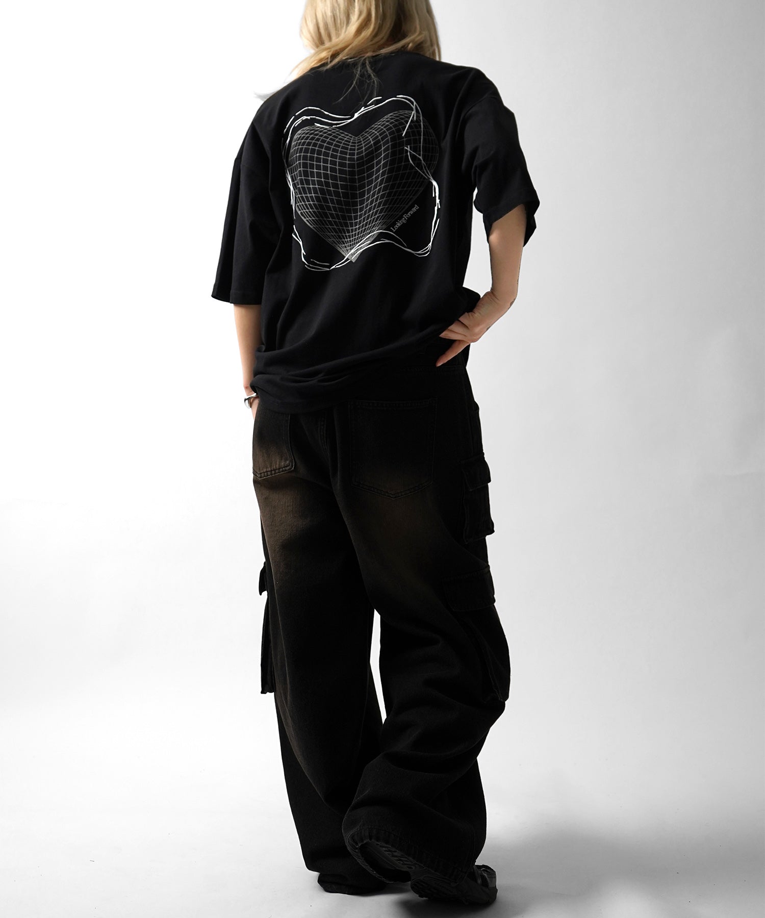 25SS 韓国ストリート ハート グランジロゴ Y2K ビッグシルエット半袖Tシャツ