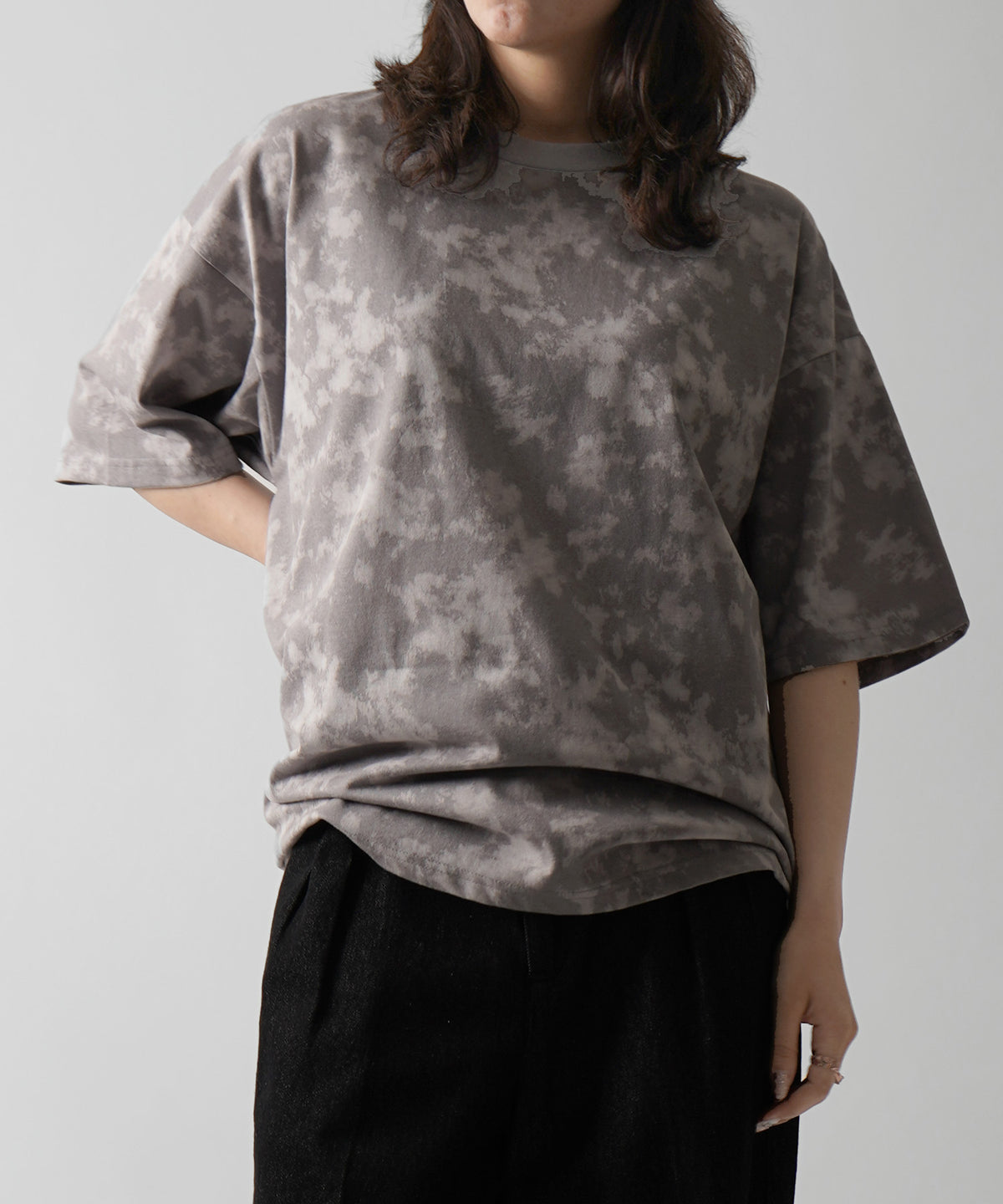 25SS ビックシルエット 総柄プリント 半袖Tシャツ