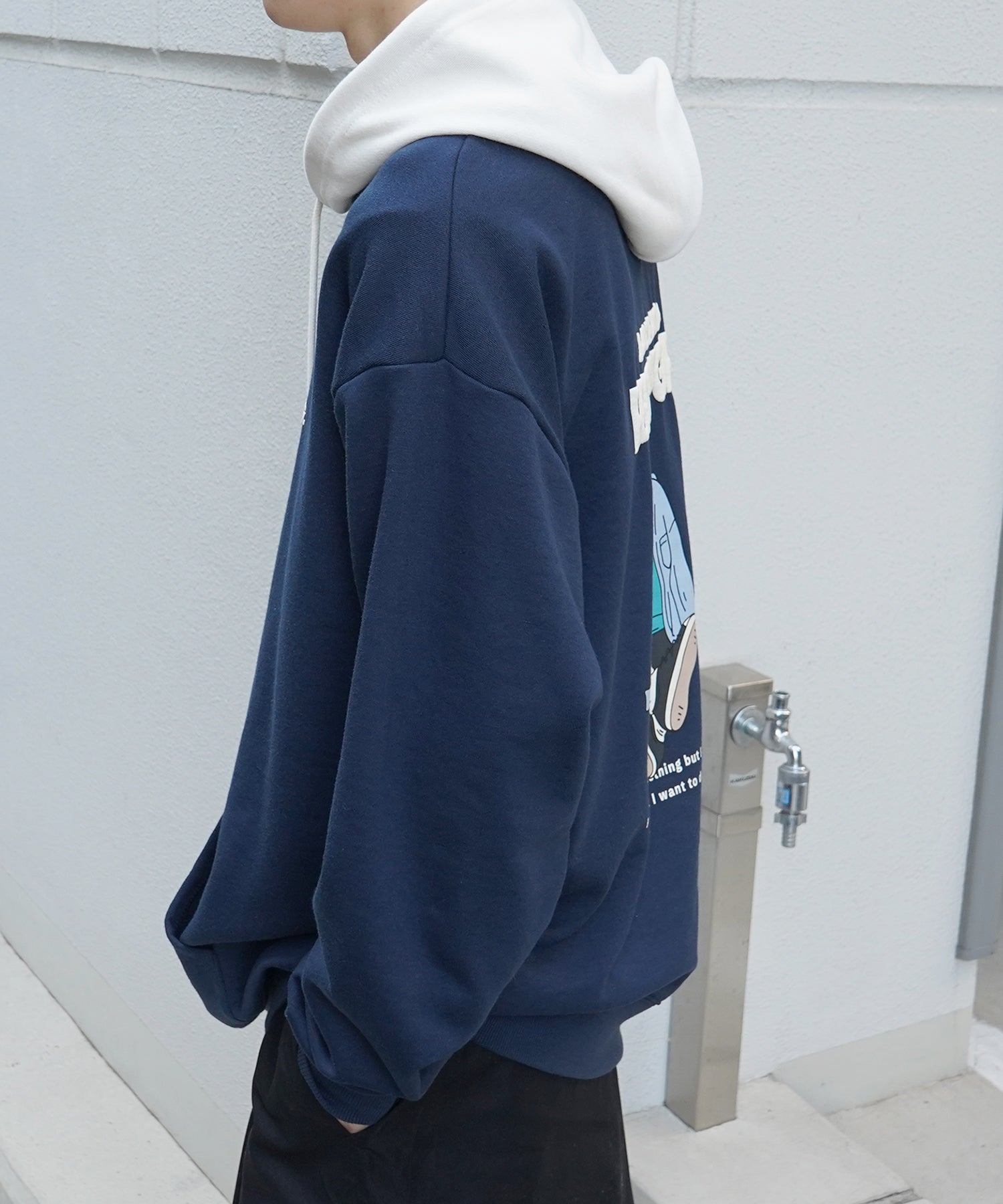 【RED CAP GIRL】24SS ビッグシルエット フロント発泡プリントプルオーバーパーカー