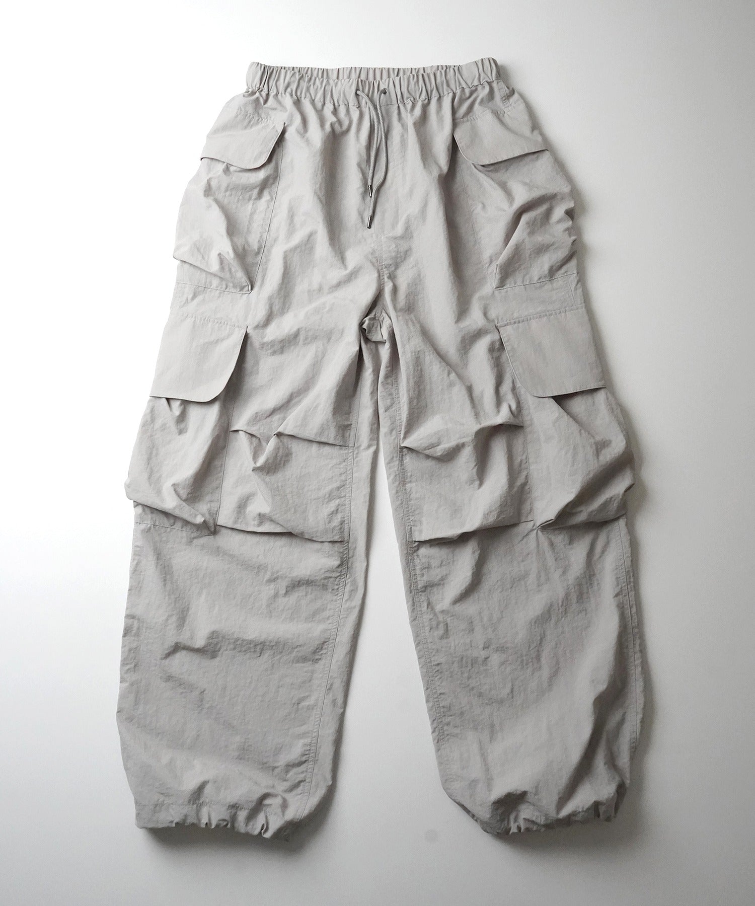 【Labordi】24AW マルチポケット ナイロンカーゴパンツ 裾ドローコード ワイドパンツ