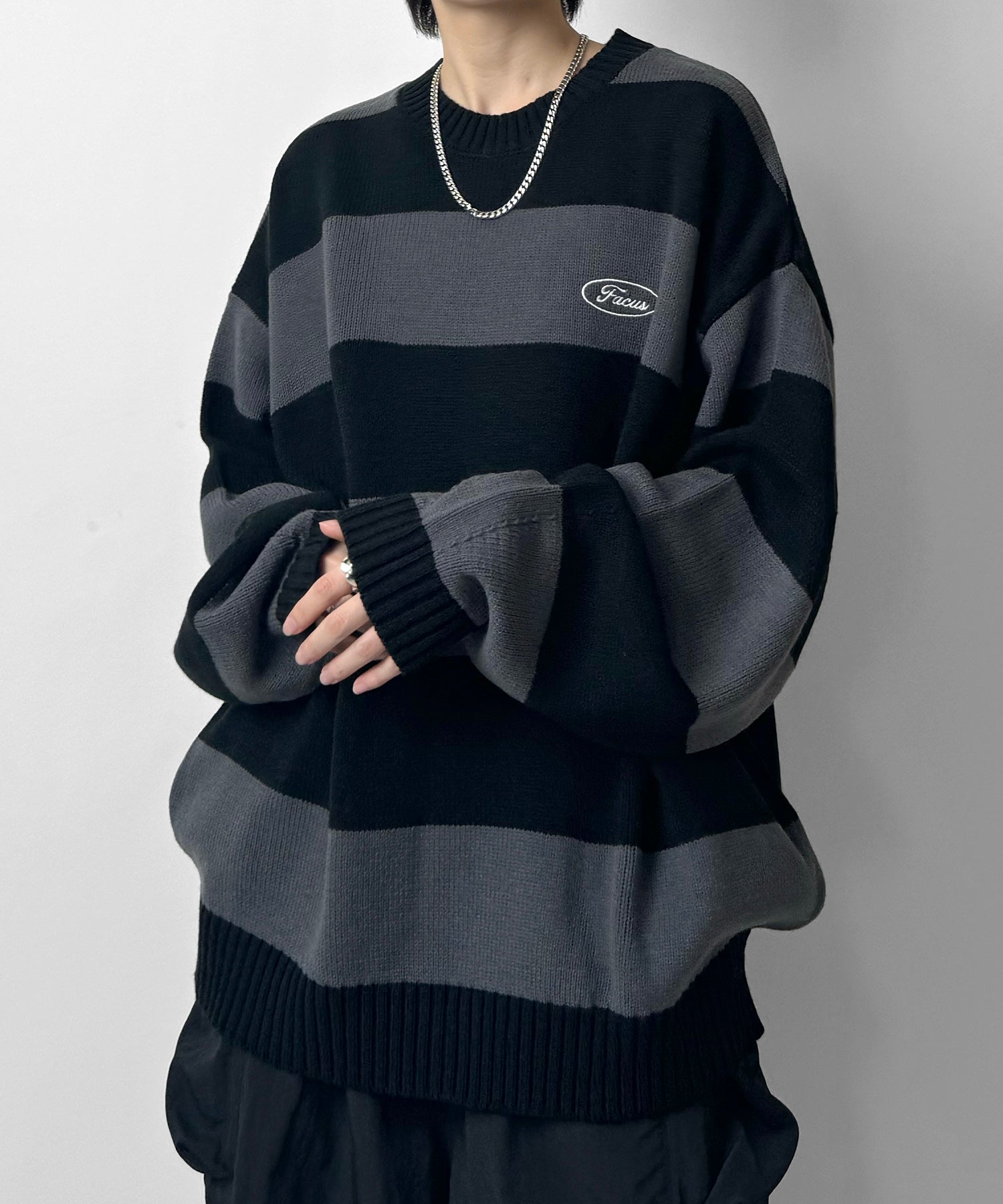 ビッグシルエット ワンポイント刺繍 ボーダーニットプルオーバー