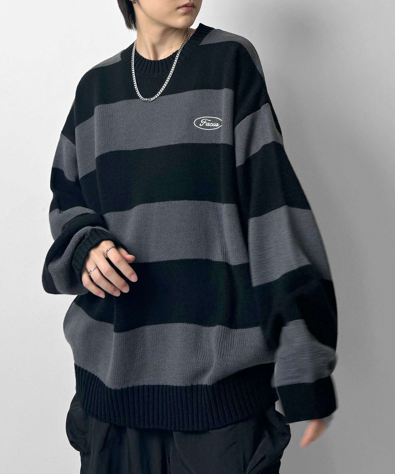 ビッグシルエット ワンポイント刺繍 ボーダーニットプルオーバー