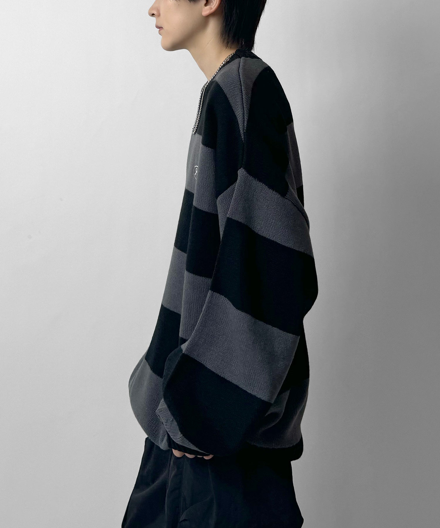 ビッグシルエット ワンポイント刺繍 ボーダーニットプルオーバー