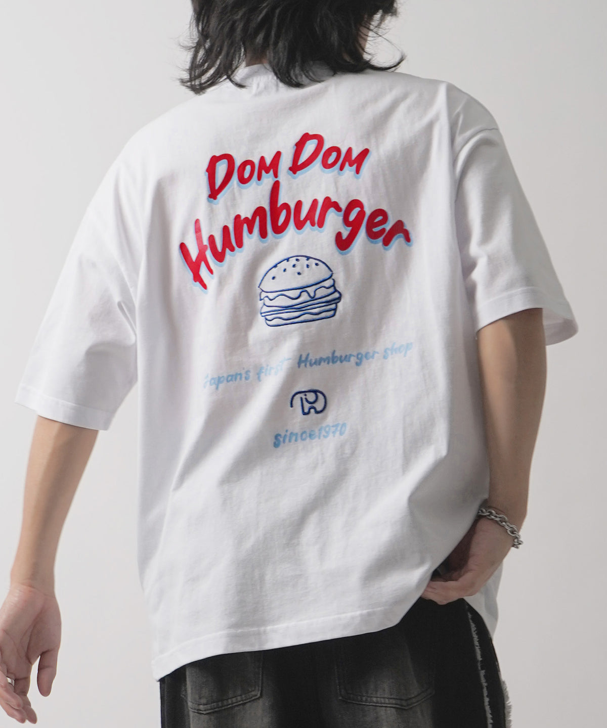 25SS 【DOMDOM / ドムドムハンバーガー】 ビッグシルエット バックプリント半袖Tシャツ