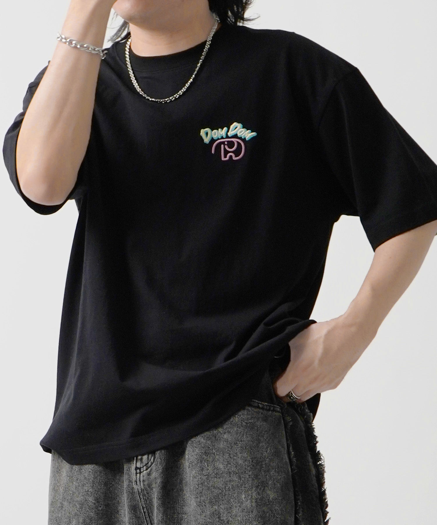 25SS 【DOMDOM / ドムドムハンバーガー】 ビッグシルエット バックプリント半袖Tシャツ