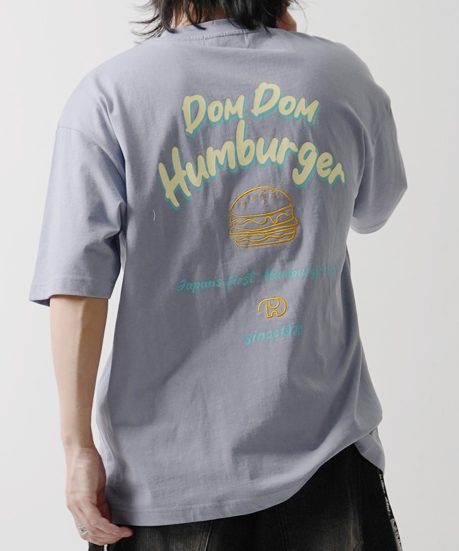 25SS 【DOMDOM / ドムドムハンバーガー】 ビッグシルエット バックプリント半袖Tシャツ