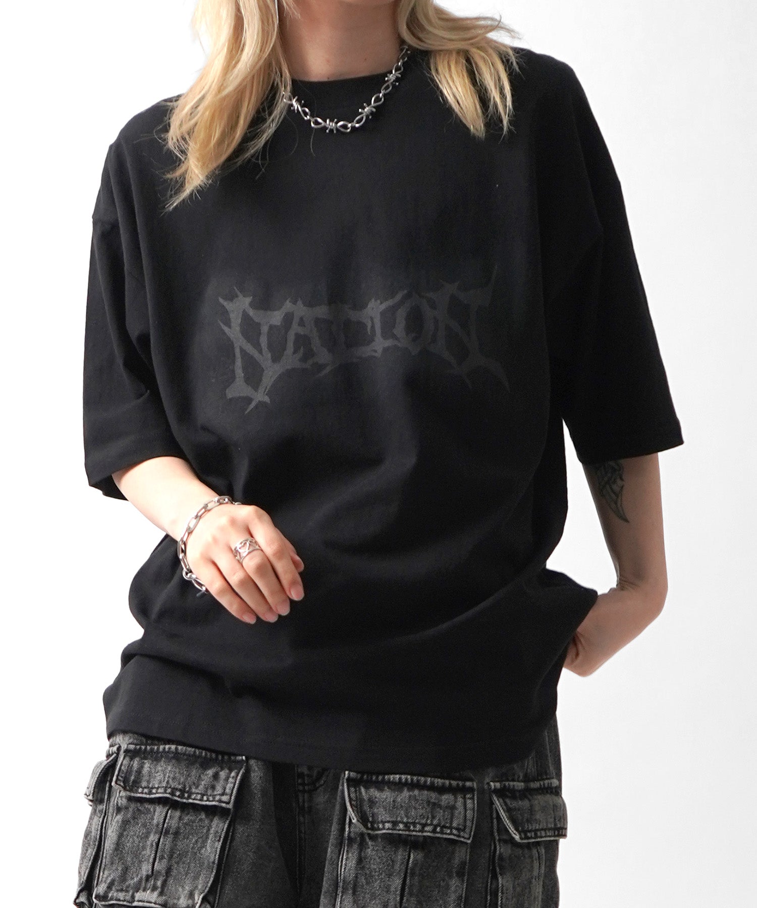 25SS サークル ボックスシルエット グランジ風 Y2Kモチーフ 韓国風 バックプリント