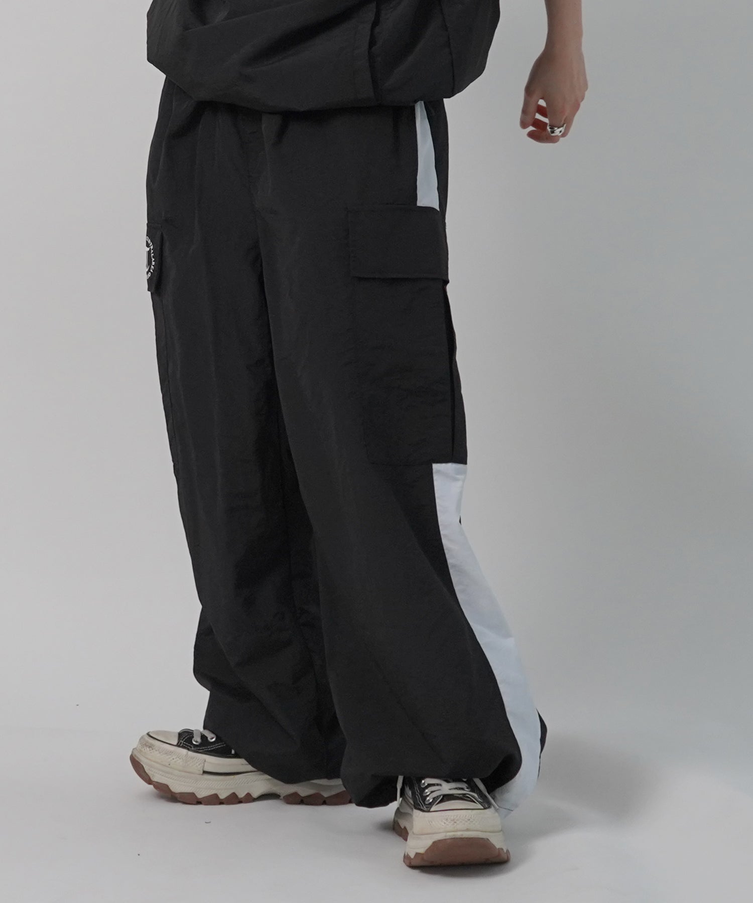 25SS セットアップ対応 ドロスト サイドライン ナイロンカーゴパンツ ワイドパンツ