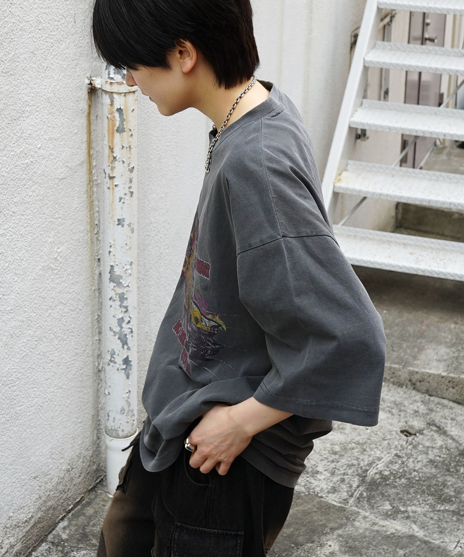 25SS レースガール ヴィンテージライク ピグメント加工 アメカジ風 レトロプリント ロックTシャツ