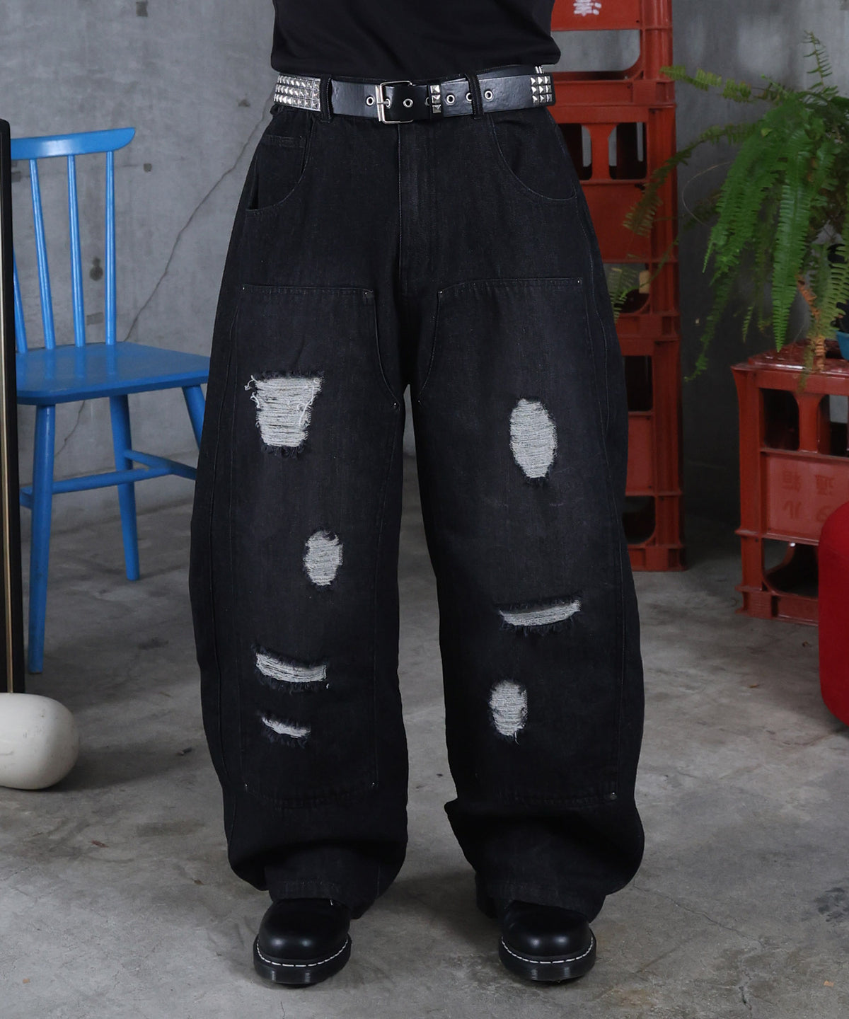 バレルレッグ ペインドデニムパンツ