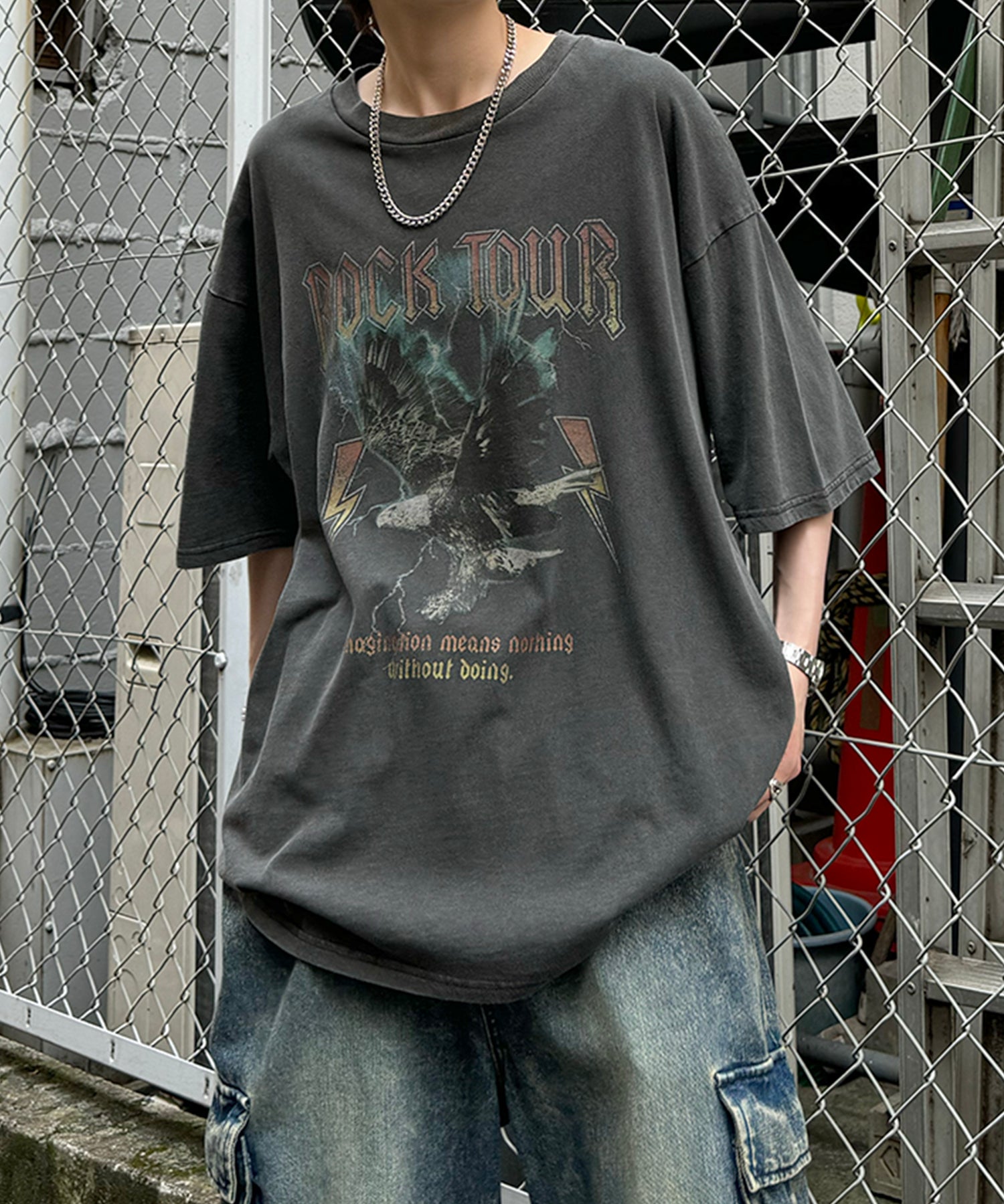 ヴィンテージライク ロックプリント レトロ ピグメント加工 ビッグシルエット半袖バンドTシャツ