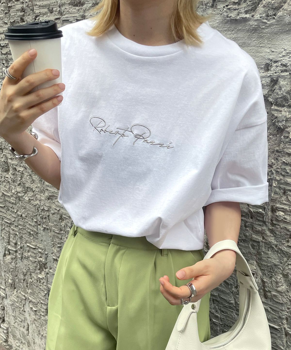 ワンポイント刺繍ロゴ ビッグシルエット半袖Tシャツ