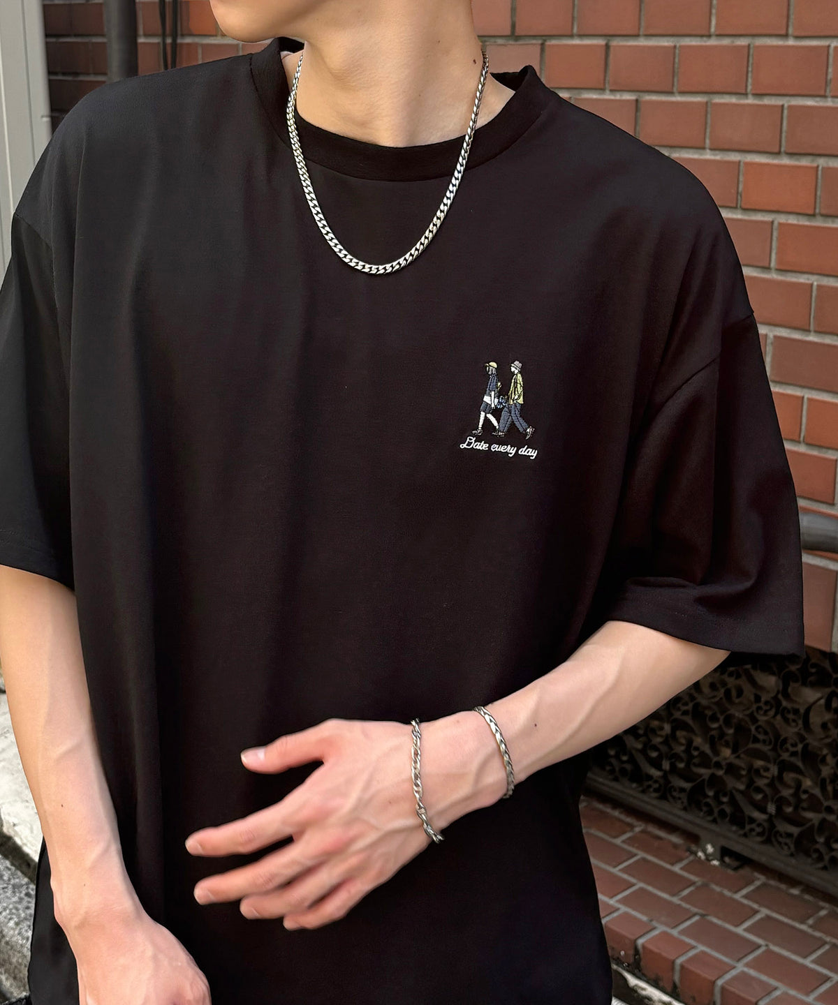 25SS 新柄追加 ワンポイント刺繍ロゴ ヒゲオジ / デイリーウォーキング ビッグシルエット半袖Tシャツ