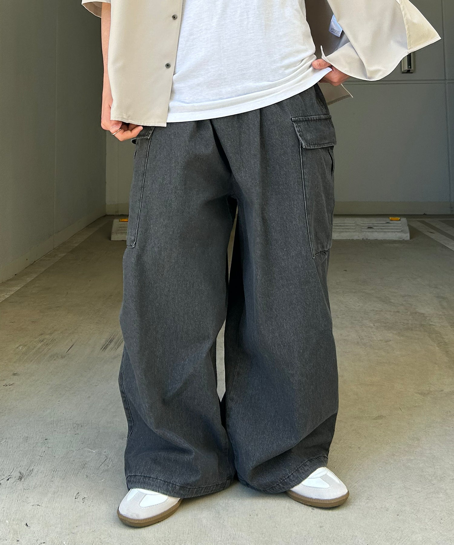 25SS【新色追加】セットアップ対応 ミリタリーワイドカーゴパンツ オーバーサイズ  サイドポケット 裾ドローコード パラシュートパンツ