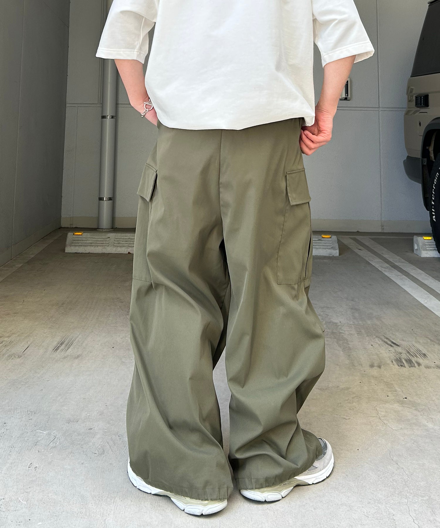 25SS【新色追加】セットアップ対応 ミリタリーワイドカーゴパンツ オーバーサイズ  サイドポケット 裾ドローコード パラシュートパンツ