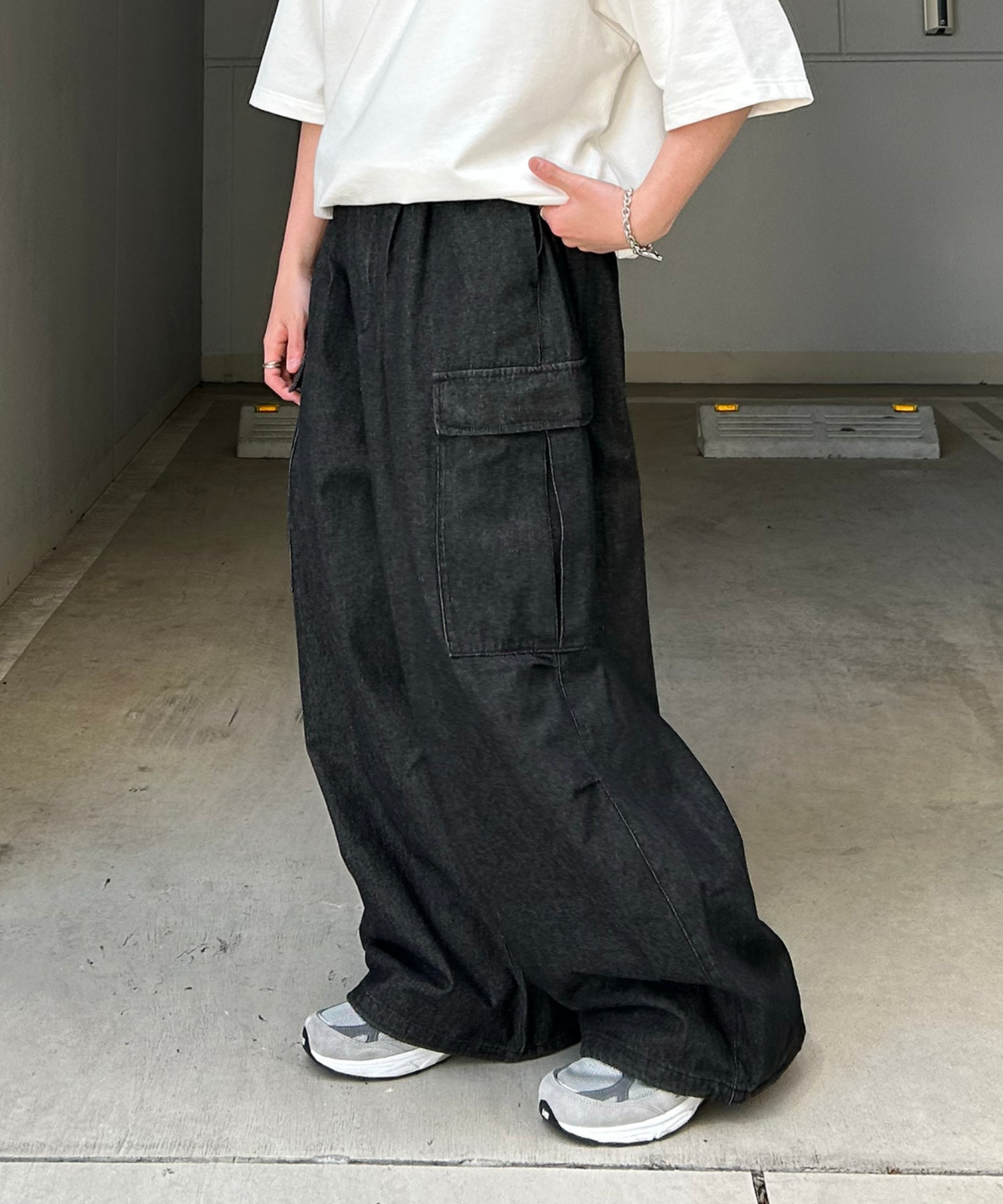 25SS【新色追加】セットアップ対応 ミリタリーワイドカーゴパンツ オーバーサイズ  サイドポケット 裾ドローコード パラシュートパンツ