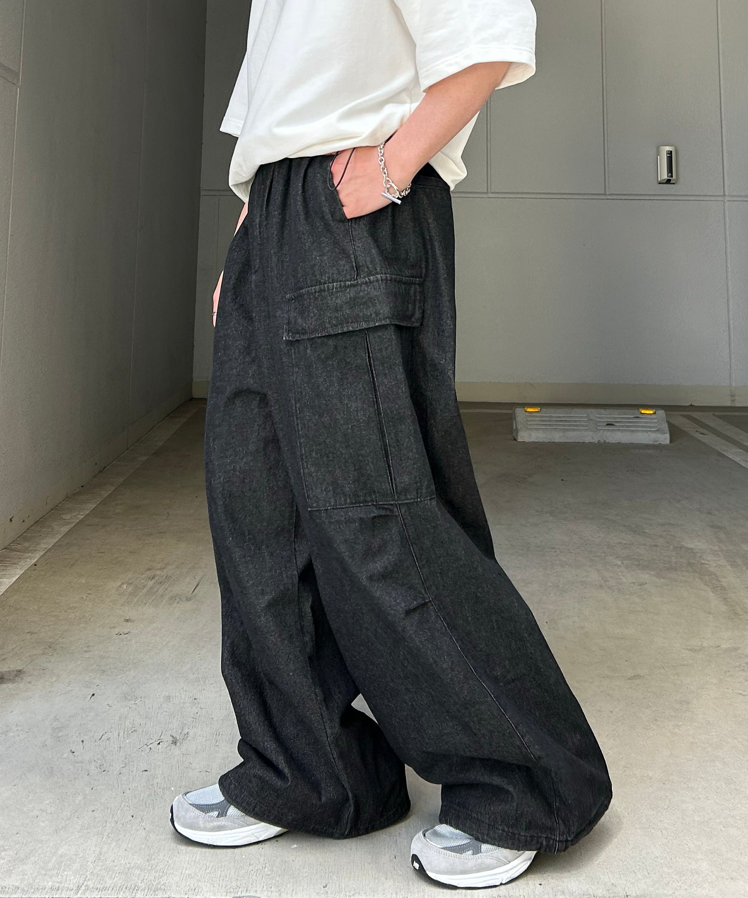 25SS【新色追加】セットアップ対応 ミリタリーワイドカーゴパンツ オーバーサイズ  サイドポケット 裾ドローコード パラシュートパンツ