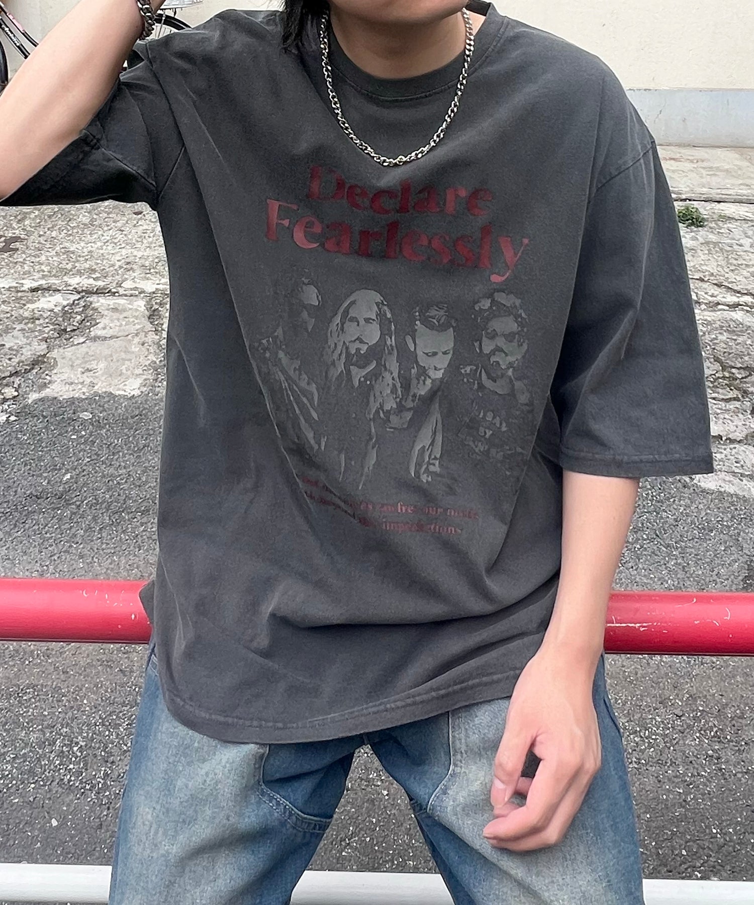 ヴィンテージライク ピグメント加工 アメカジ風 レトロプリント ロックTシャツ