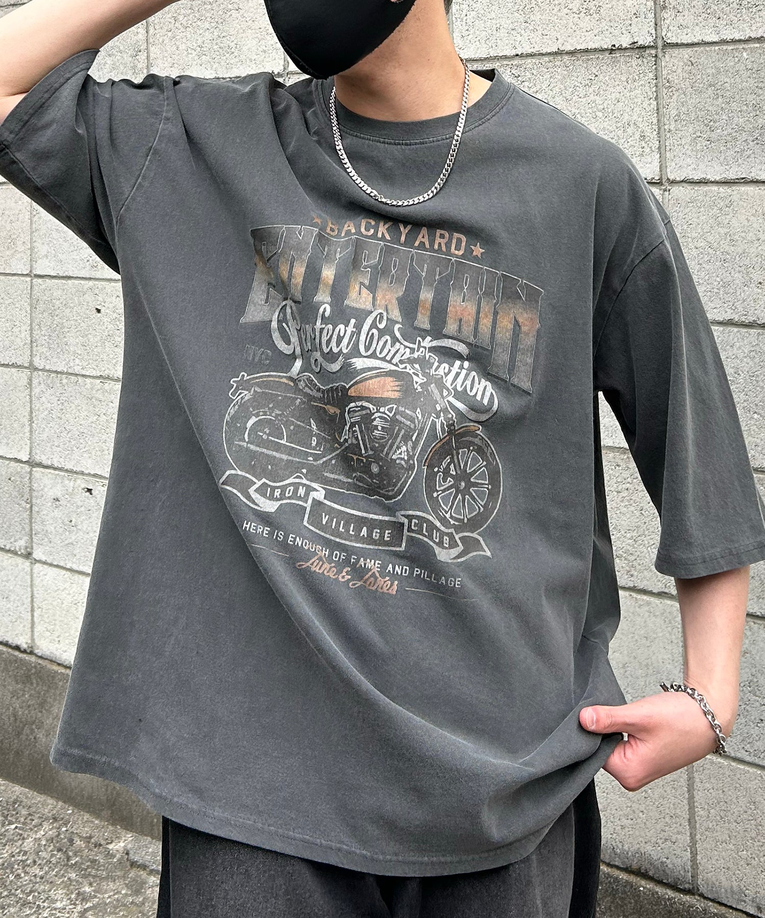 ヴィンテージライク ピグメント加工 アメカジ風 レトロプリント ロックTシャツ