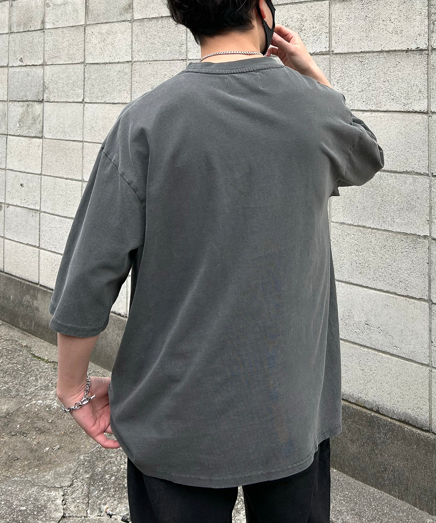 ヴィンテージライク ピグメント加工 アメカジ風 レトロプリント ロックTシャツ